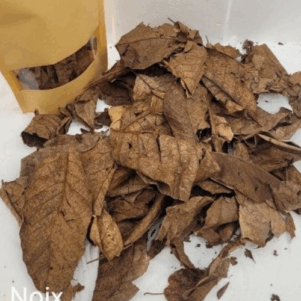 Feuilles de Noyer +/-10gr sous kraft